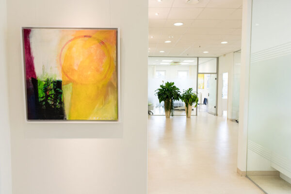 Zahnarzt_Gehl_Praxis_09 Eingangsbereich von Zahnarzt Esslingen mit Gemälde